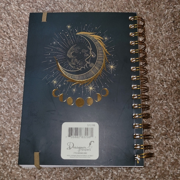 Notebook - Picture 2 of 3